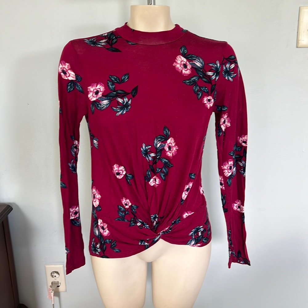 Pink Rose twist front top